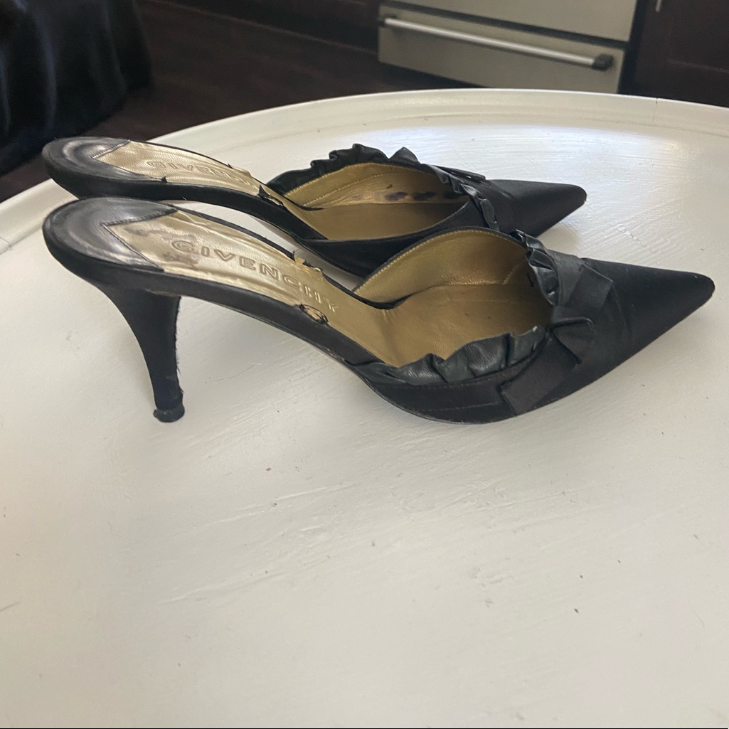 Givenchy Kitten Heels *Vintage